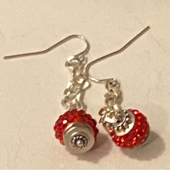 Stunning red earrings - Picture 2 of 5